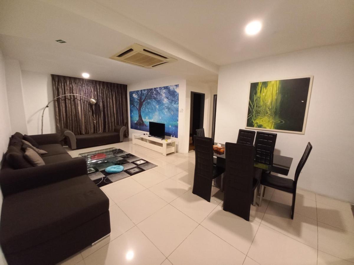 One Maxim Residence At Taragon Kuala Lumpur Zewnętrze zdjęcie