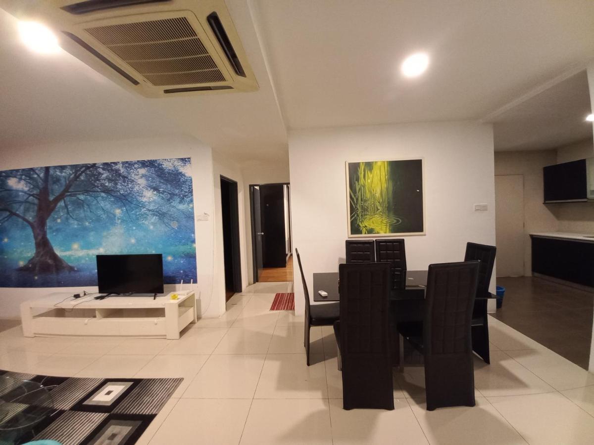 One Maxim Residence At Taragon Kuala Lumpur Zewnętrze zdjęcie