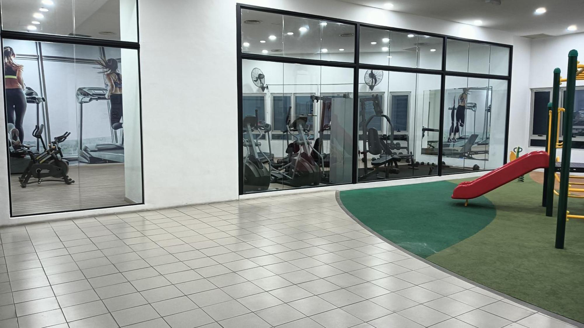 One Maxim Residence At Taragon Kuala Lumpur Zewnętrze zdjęcie