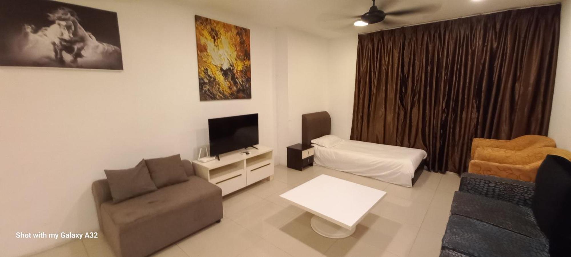 One Maxim Residence At Taragon Kuala Lumpur Zewnętrze zdjęcie