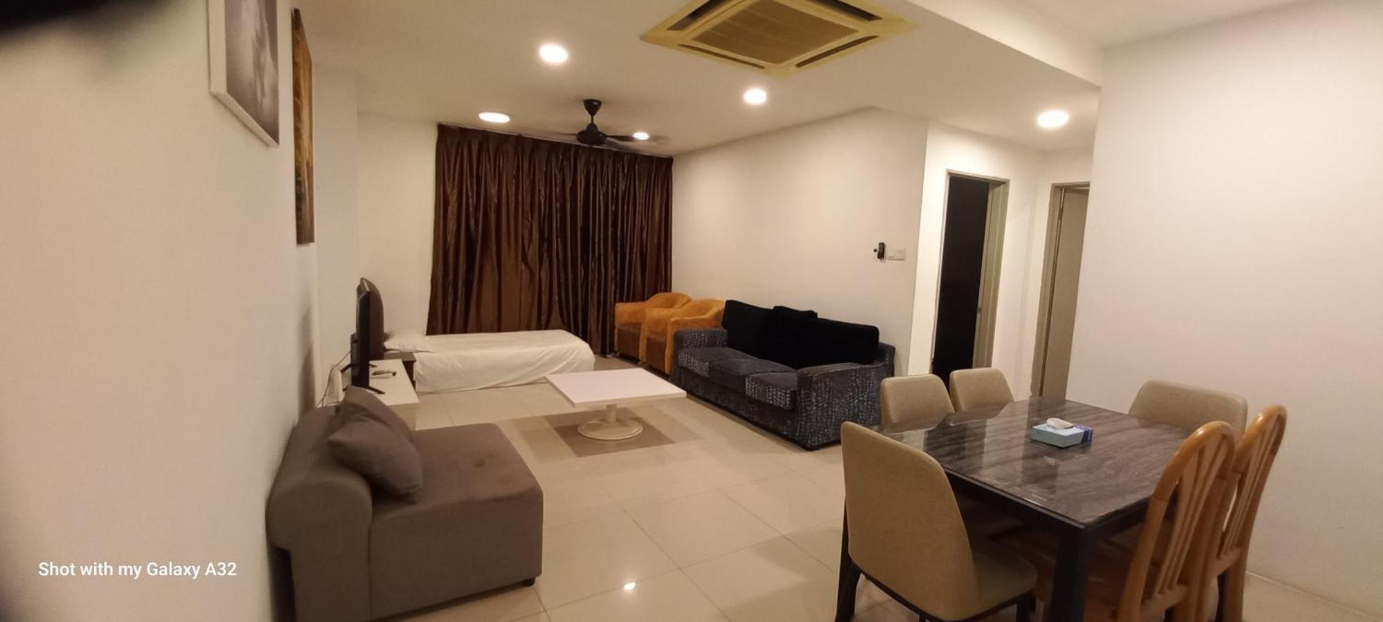 One Maxim Residence At Taragon Kuala Lumpur Zewnętrze zdjęcie