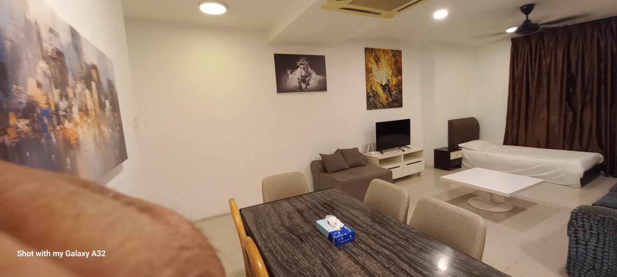 One Maxim Residence At Taragon Kuala Lumpur Zewnętrze zdjęcie