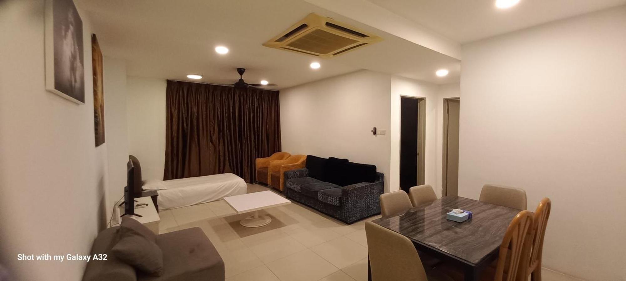 One Maxim Residence At Taragon Kuala Lumpur Zewnętrze zdjęcie